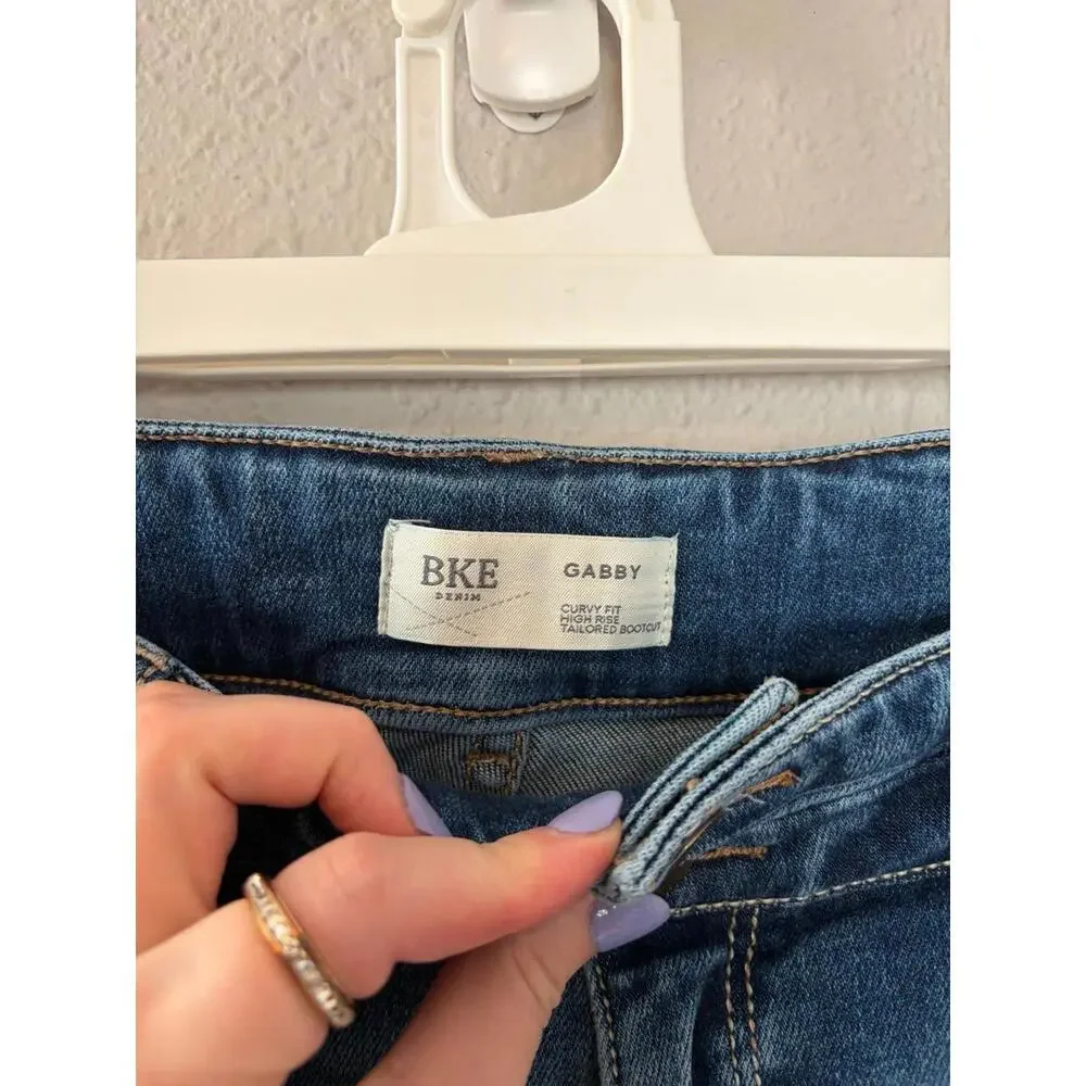BKE Gabby Curvy Fit High Rise Tailored Bootcut Jeans size 34 x 31.5 - Picture 2 of 4